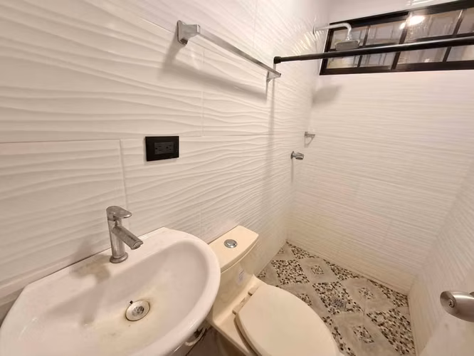 FP- Vendo casa en Residencial cercano a las colinas - Imagen 10