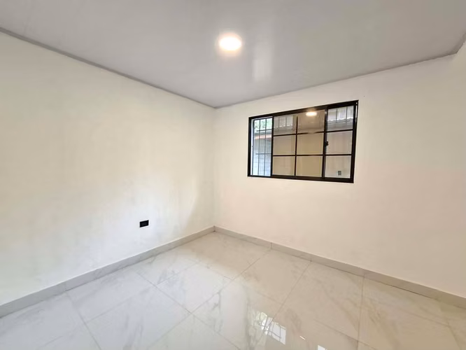 FP- Vendo casa en Residencial cercano a las colinas - Imagen 9