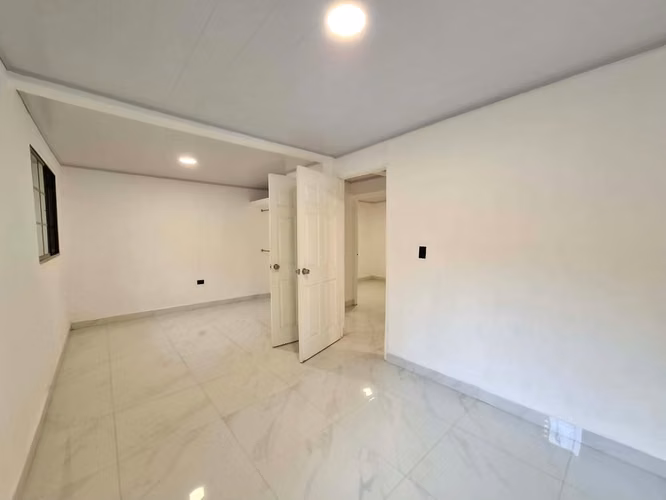 FP- Vendo casa en Residencial cercano a las colinas - Imagen 6
