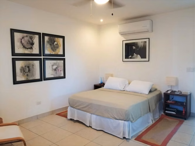 CASA AMOBLADA EN VENTA EN CONDOMINIO – CERCA DE GALERÍAS SANTO DOMINGO - Imagen 10
