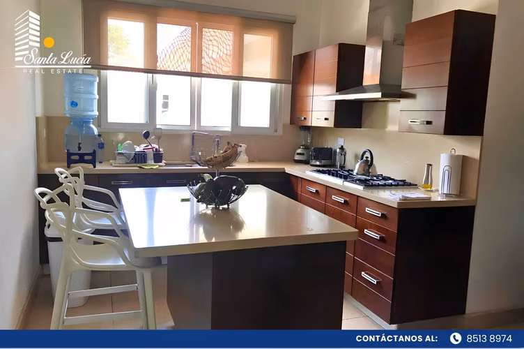 Casa de Lujo en Venta en Santo Domingo - LL  - Imagen 3