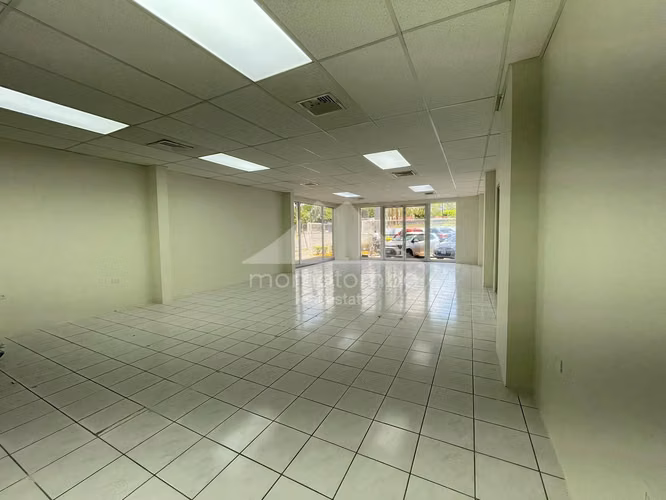 Alquiler de Oficina en Pista Suburbana contiguo a rotonda Centroamerica - Imagen 11