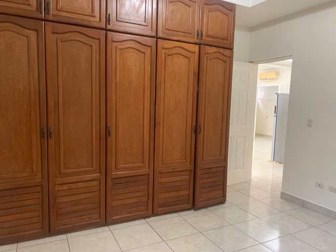 Alquiler de Apartamento en Las Colinas