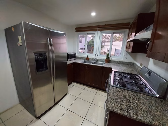 SE RENTA CASA AMUEBLADA EN ALAMEDAS DE LAS COLINAS - Imagen 5