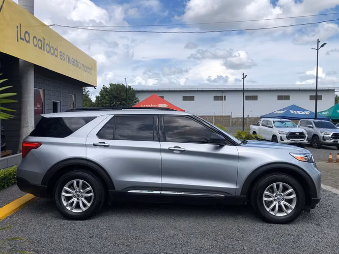 Ford Explorer 2021 - Imagen 6