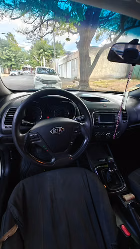 kia Cerato 2018 - Imagen 7