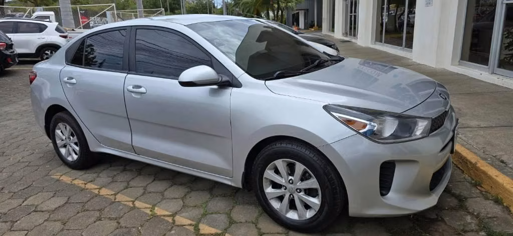 KIA RIO SEDAN