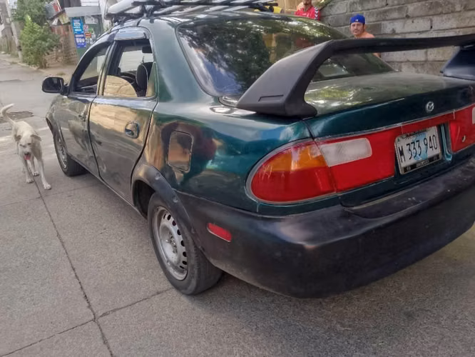Mazda protege 323