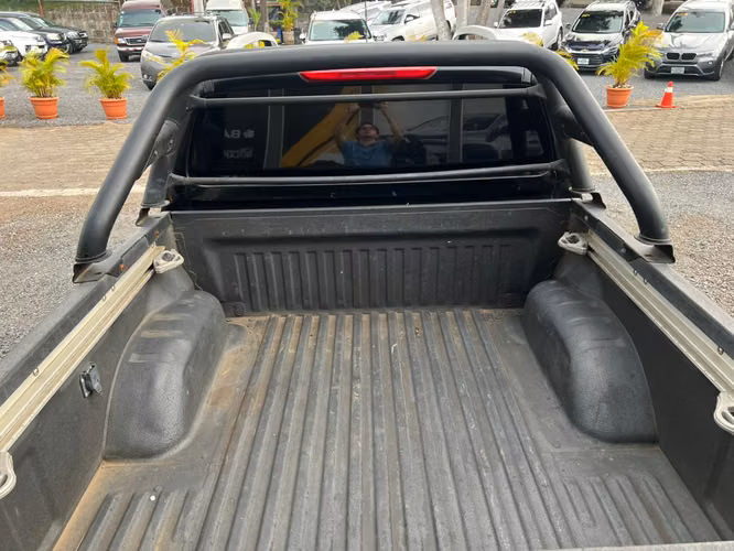 Nissan NP300 2016 - Imagen 12