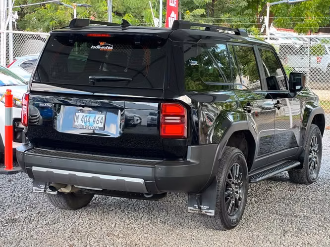 TOYOTA LAND CRUISER PRADO AÑO 2025 - Imagen 3