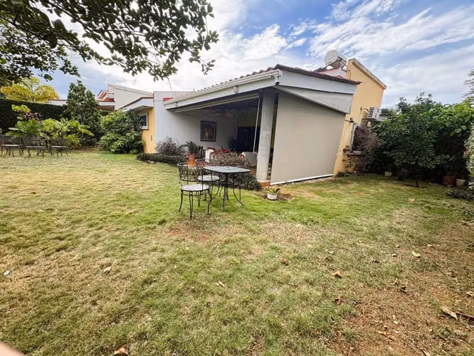 Casa Amoblada en Alquiler en Condominio Cerrado – Km 11 Carretera Masaya | US$1,800