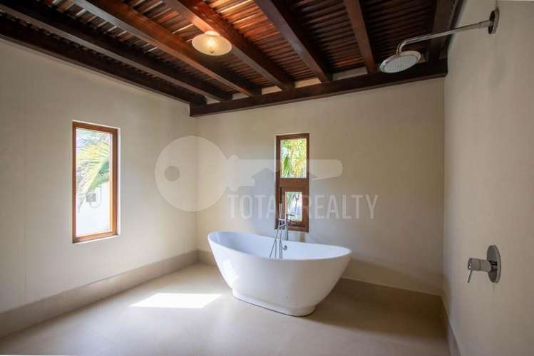 Casa en venta en Guacalito de la Isla, Tola