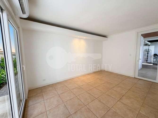 Casa en alquiler en Portal del Carmen, Las Cumbres - Imagen 4