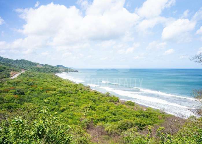Beachfront lot for sale in Tola
