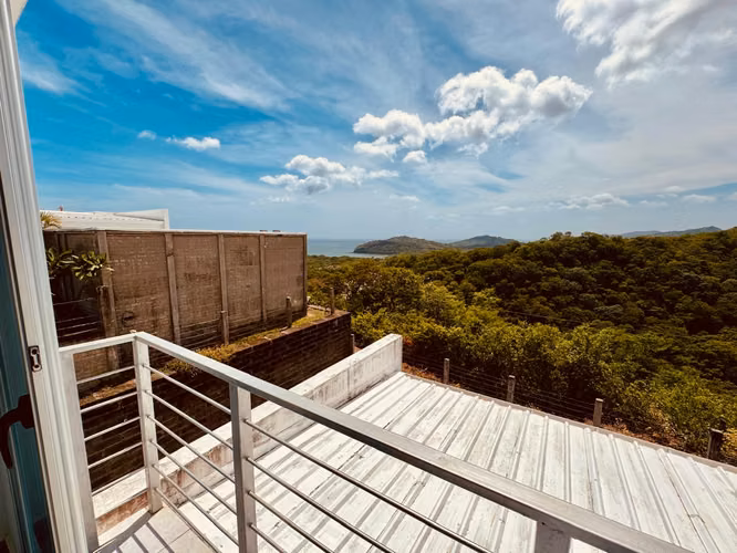 Casa con Vista al Mar en Colinas de Miramar - Imagen 6