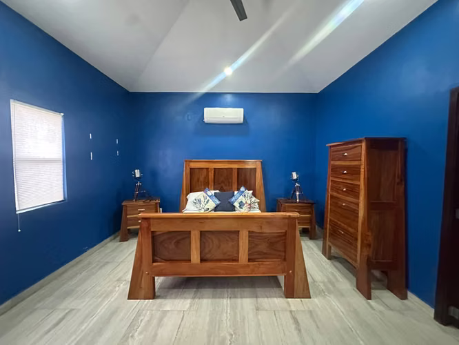 AG, SE VENDE CASA EN RESIDECIAL EN CARAZO