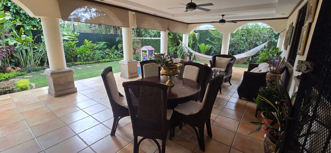 Preciosa Casa en Venta en Santo Domingo - Imagen 5