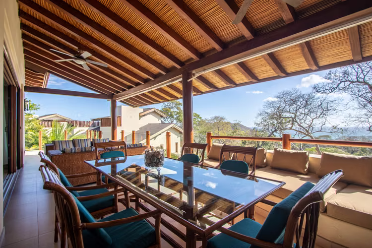 Guacalito de la Isla Penthouse for Sale Las Terrazas E5 Oceanview Luxury Condo Nicaragua - Imagen 1