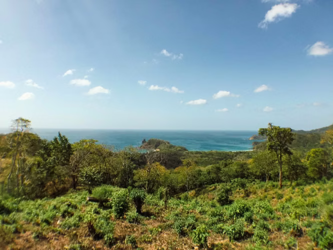 Discover Your Paradise at Los Cerros de Maderas - Imagen 2