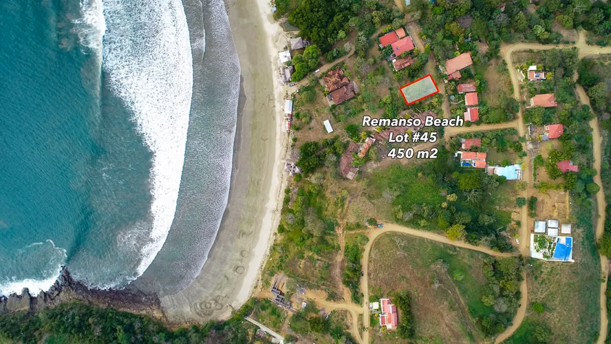 Walk into paradise, Remanso Beach awaits - Imagen 2