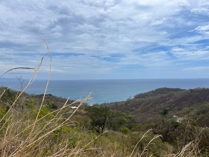 Build Your Dream Home on Lot 14, Overlooking Two Gorgeous Bays in Paradise Bay - Imagen 4