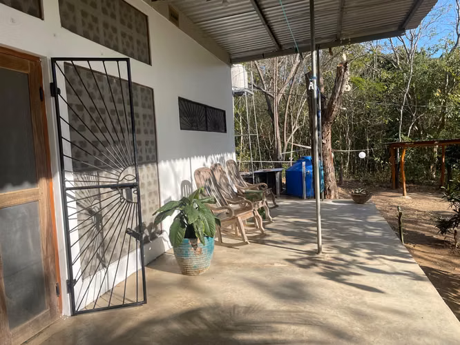 Modern 2 Bedroom Titled Home in Gigante, Nicaragua, Quiet Living Close to the Beach - Imagen 2
