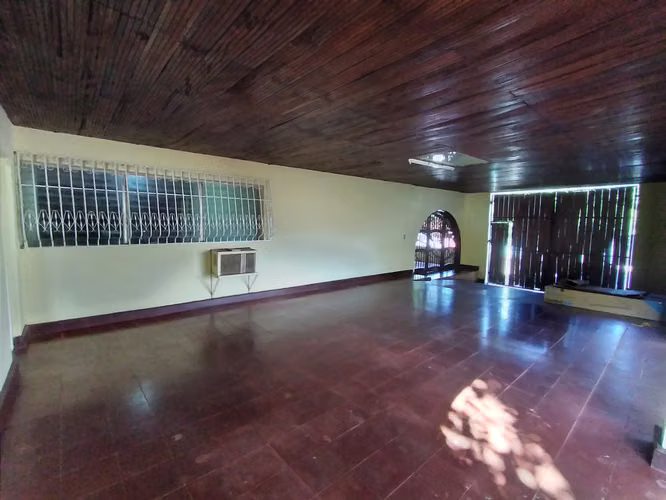 5 Bedroom   5 Bath in San Matias - Imagen 3