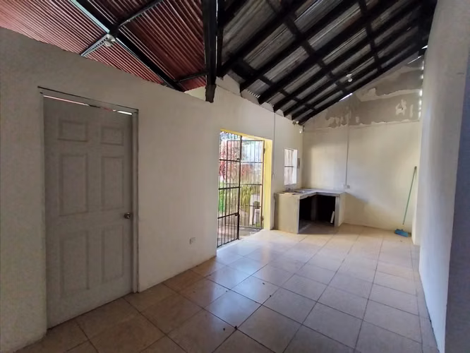 House in Diria - Imagen 3