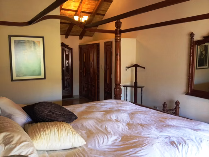 3 bedroom fully remodeled - Imagen 4
