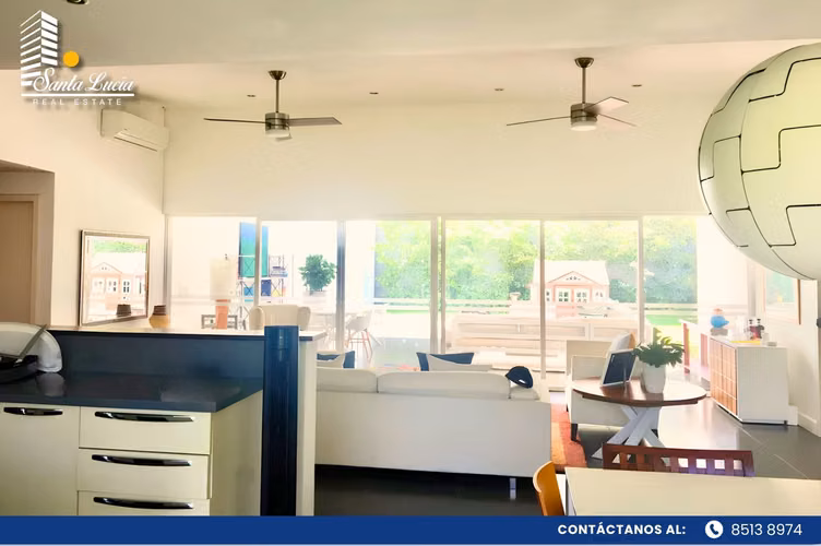 Casa Moderna en Venta en Condominio Privado - LL - Imagen 10