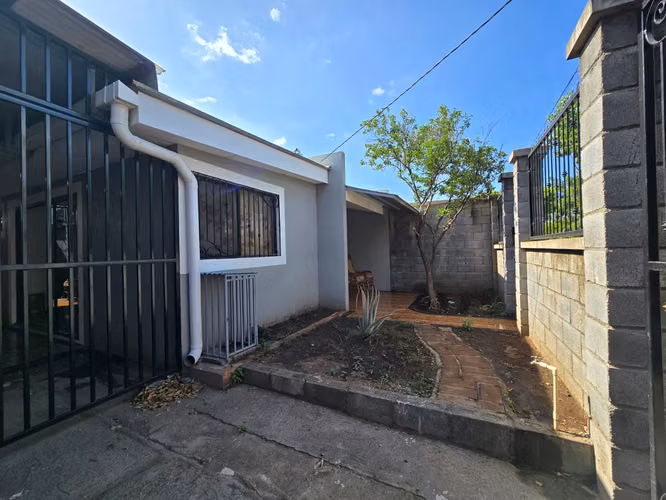 FP- Vendo casa en valle Santa Rosa - Imagen 2