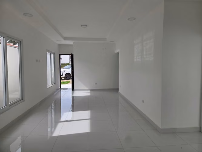 FP- Rento casa en condominio de las colinas - Imagen 7