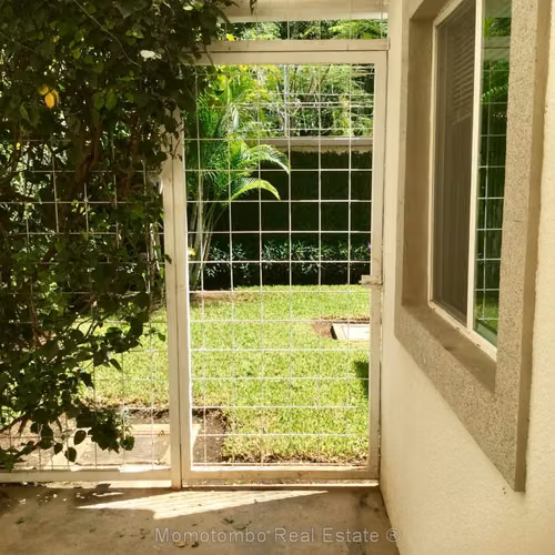 Alquiler de Casa en Las Colinas - Imagen 13