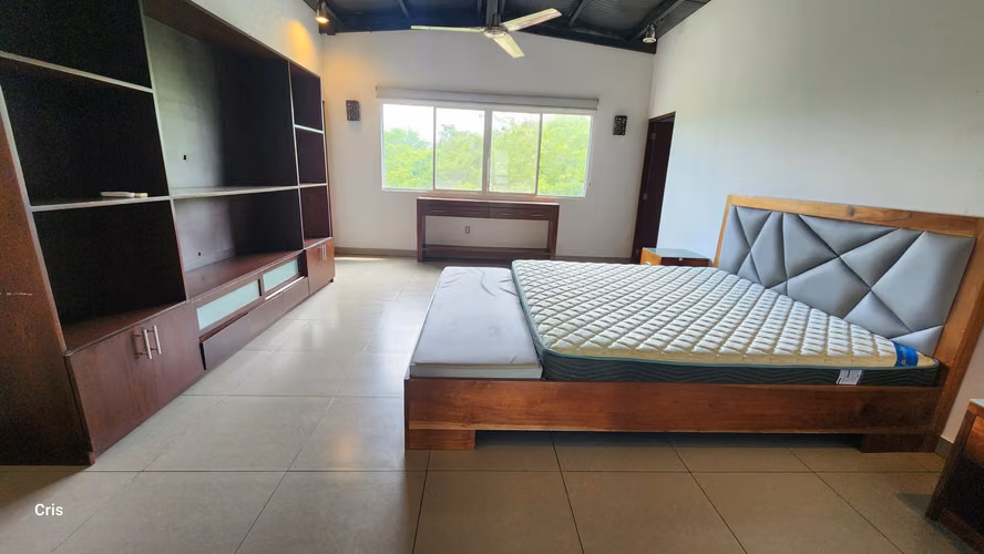 Alquiler de Casa en Las Colinas - Imagen 4