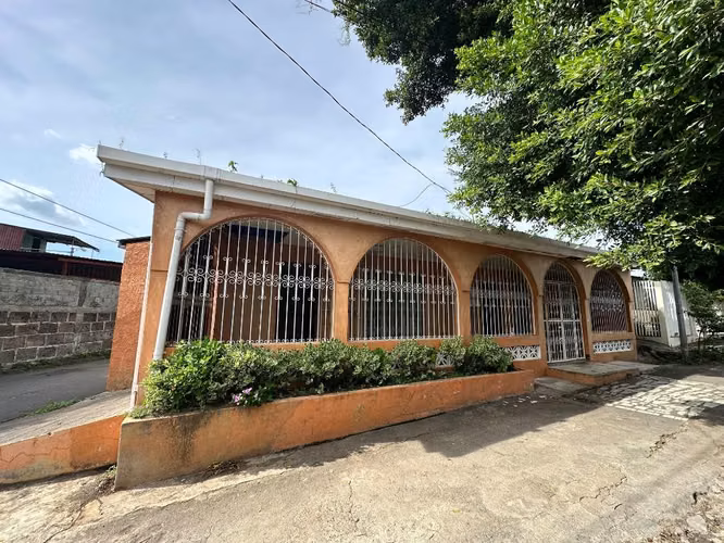 Venta de casa - Imagen 4