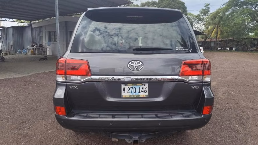 Land Cruiser Vx año 2017 - Imagen 4