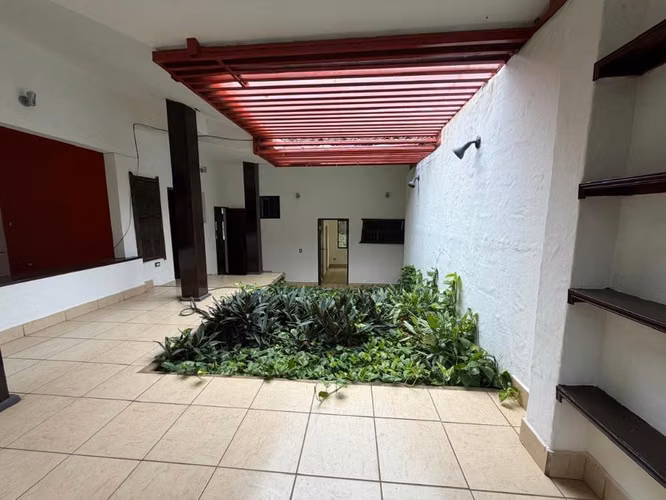 Rento Casa en Residencial Colinas se Santa Cruz en Las Colinas - Imagen 3