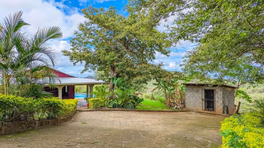 Eco Friendly Home With Pool, Guest Suite, Scenic Vistas   Equestrian Potential - Imagen 2