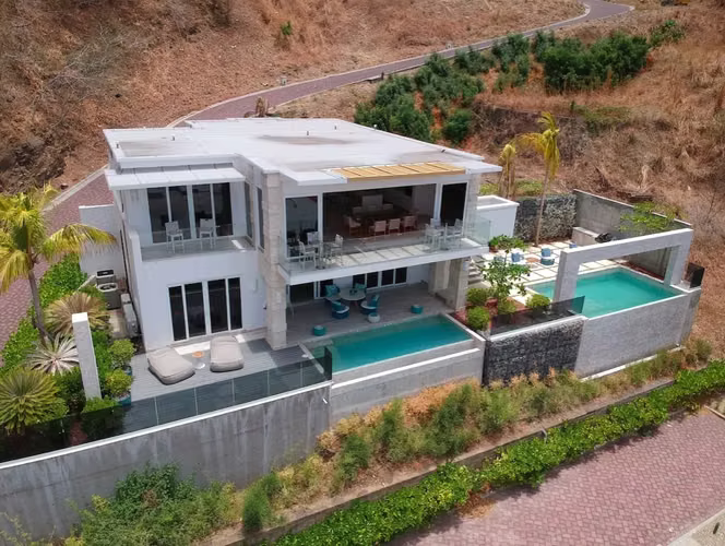 Luxury Coastal Living in La Joya, San Juan del Sur.