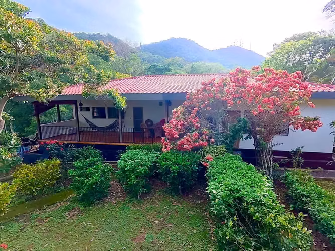 Casa Chez Nous An Eco Friendly Escape with Panoramic Views in the Hills of San Juan del Sur, Rivas