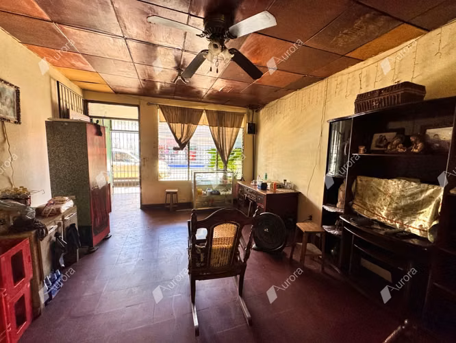 Exceptional Investment Opportunity on La Calle Real  Ideal for a Hostel - Imagen 2