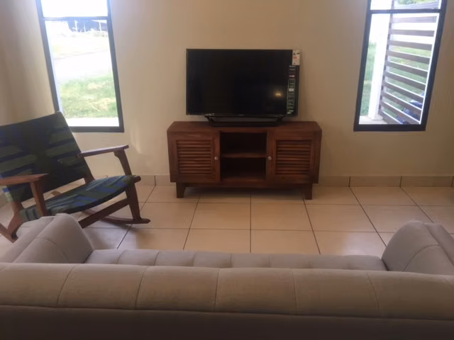 Stylish 2 Bedroom Home with Private Terrace and Mini Pool in San Agustin - Imagen 3