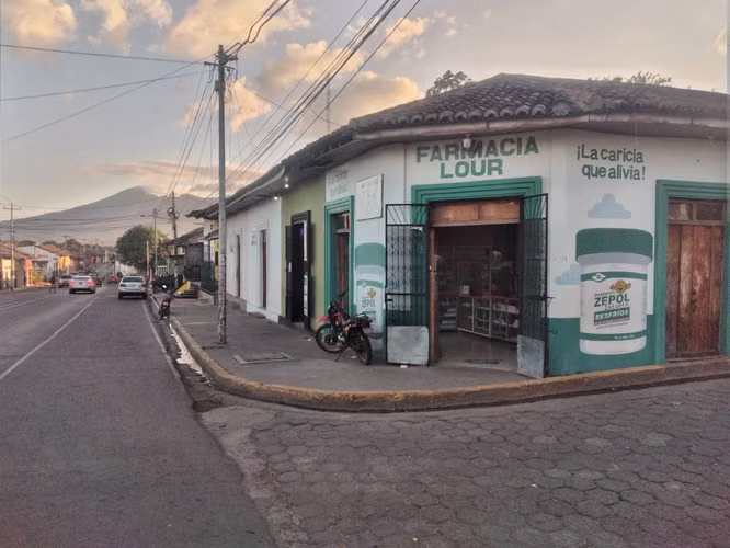 Comercial Building with High Traffic - Imagen 2