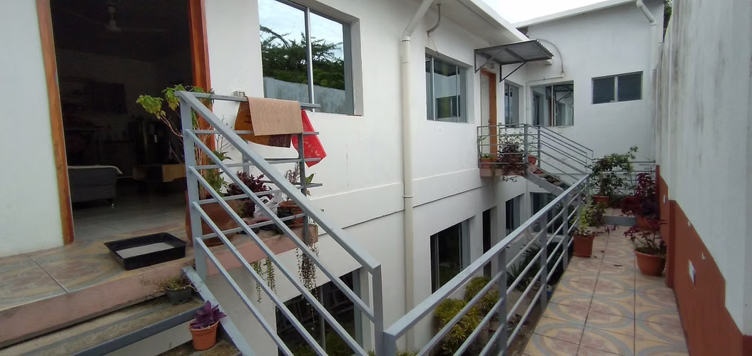 Apartment building - Imagen 2