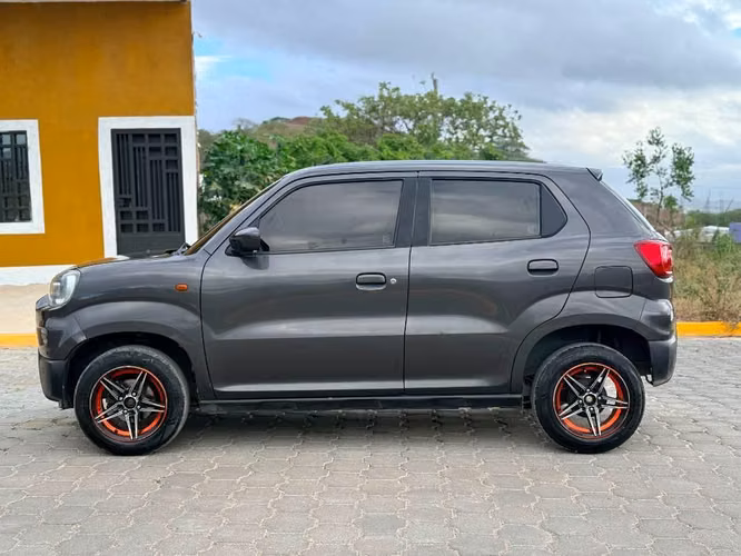 SUZUKI SPRESSO 2023