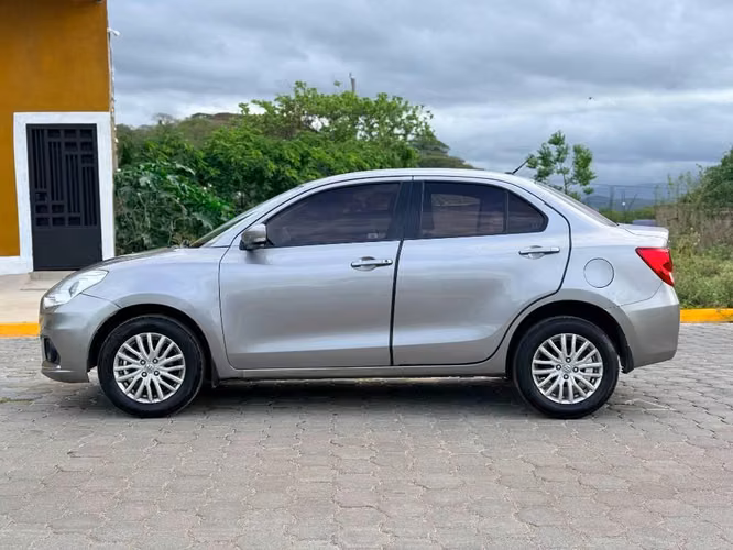 SUZUKI DZIRE 2021 - Imagen 4