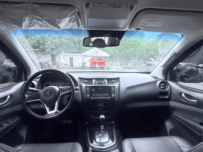 NISSAN NP300 FRONTIER PRO 4X AÑO 2025 - Imagen 6
