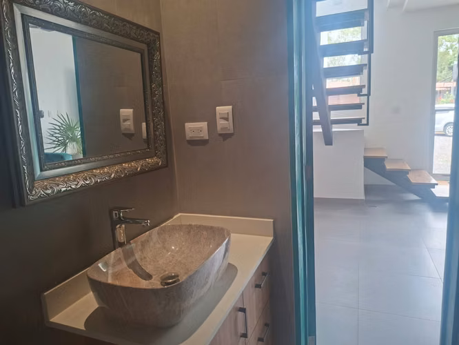 RENTA de 3 Apartamentos independientes en Carretera Sur - Imagen 4