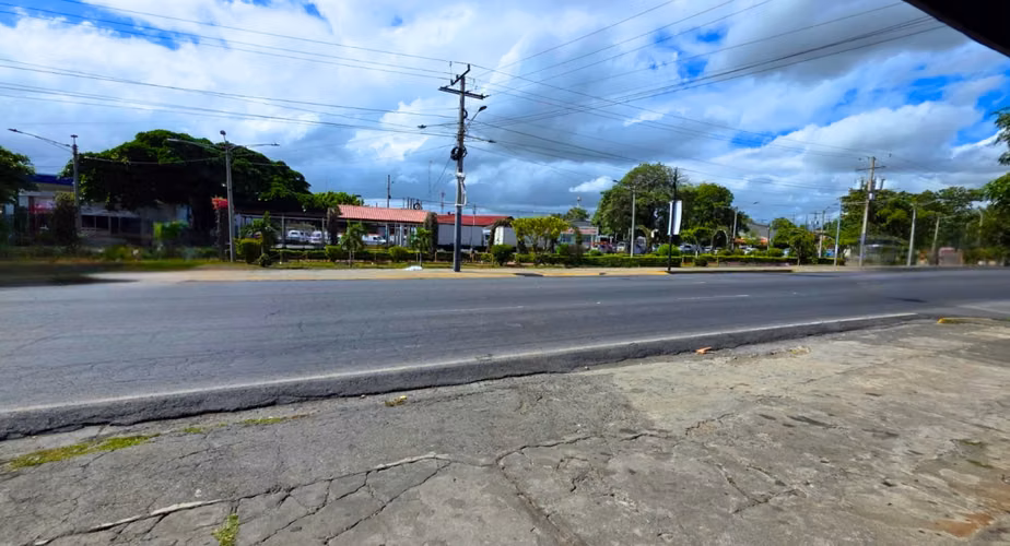 FH | En Venta Propiedad Comercial | Montoya
