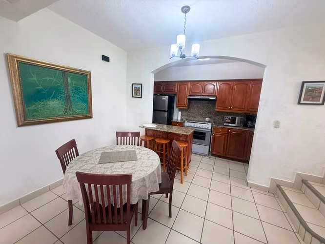 FP- Se renta casa en Santo Domingo - Imagen 2